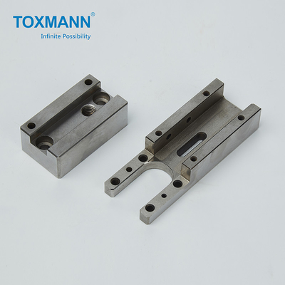 Piezas de maquinaria prácticas del CNC de la precisión S136 multiusos para el motor