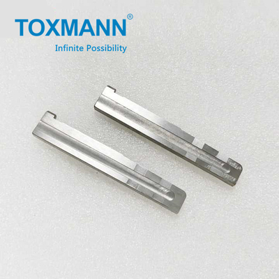 Parts de molde de conector de precisión mecanizado OEM piezas de moldeo por inyección inserciones de herramientas