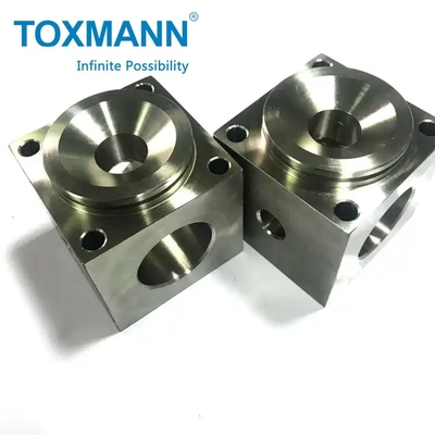 Piezas de servicio mecanizadas de acero de aluminio para torneado CNC, fresado, perforación