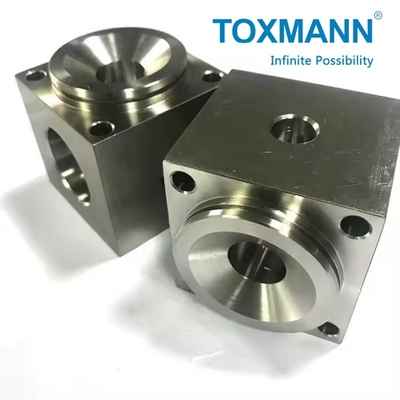 Piezas de servicio mecanizadas de acero de aluminio para torneado CNC, fresado, perforación